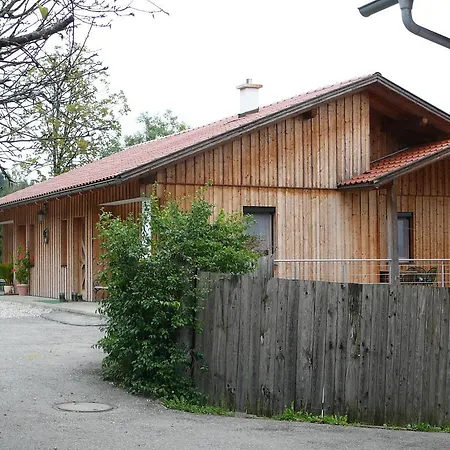 Farm stay Sportapartment Wabnig Moosburg